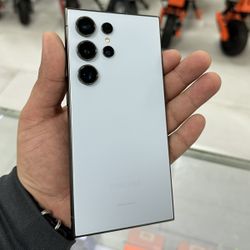 Galaxy S24 Ultra 5G Unlocked 512GB! Finance For $50 Down Payment!!