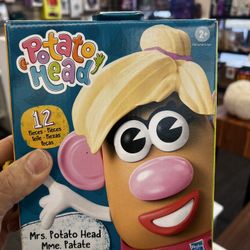 Potato Head Mrs. Potato Head Toy with 12 Pieces, Preschool Toys for Ages 2+, New