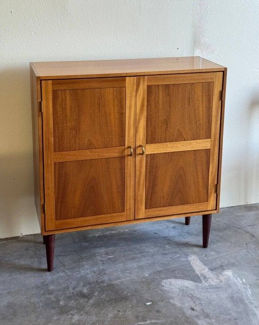 Christian Hvidt for Søborg Møbler — Danish Modern Cabinet with Brass Pulls 1960s