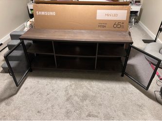 TV table/storage cabinet