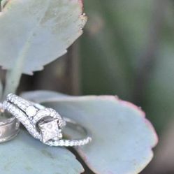 Diamond Engagement Ring Wedding Band Set 