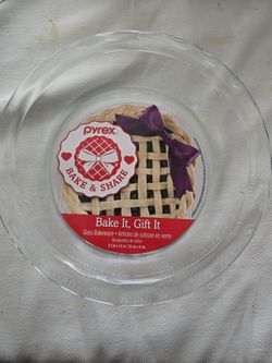 Pyrex Pie Dish New