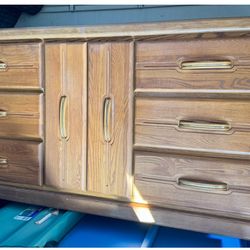 Dresser With Mirror And Nightstand