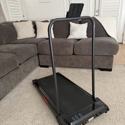 Treadmill (brand new)