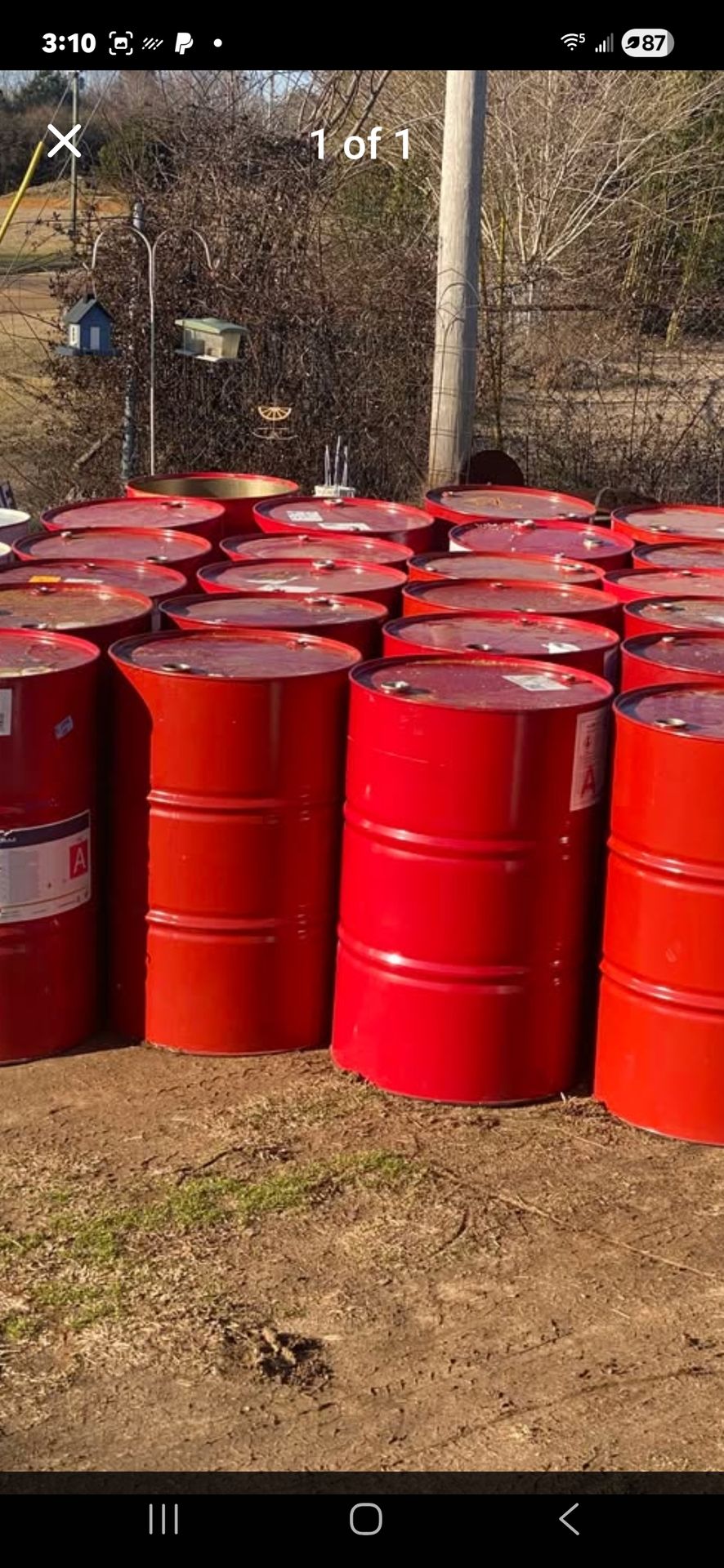 Metal burn barrels