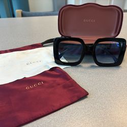 Gucci Oversized Glasses