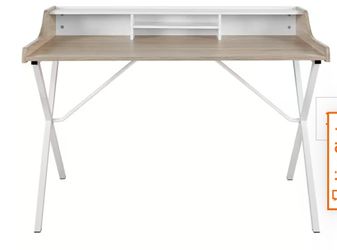 Desk With Hutch