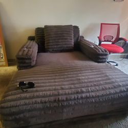 Sofia Chaise Lounge
