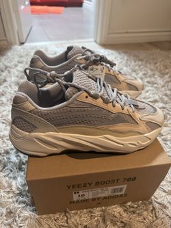 Adidas Yeezy Boost V2 Cream 