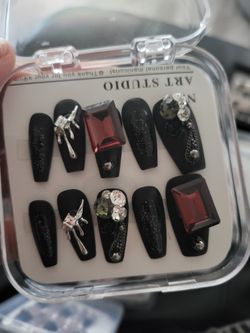 Press On Fake Nails