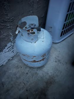 Propane tank