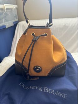 Dooney and bourke