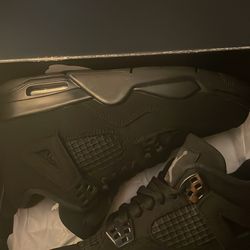 Jordan 4 black cats