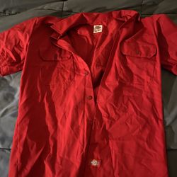 red dickies work shirt