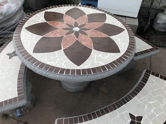 Patio table