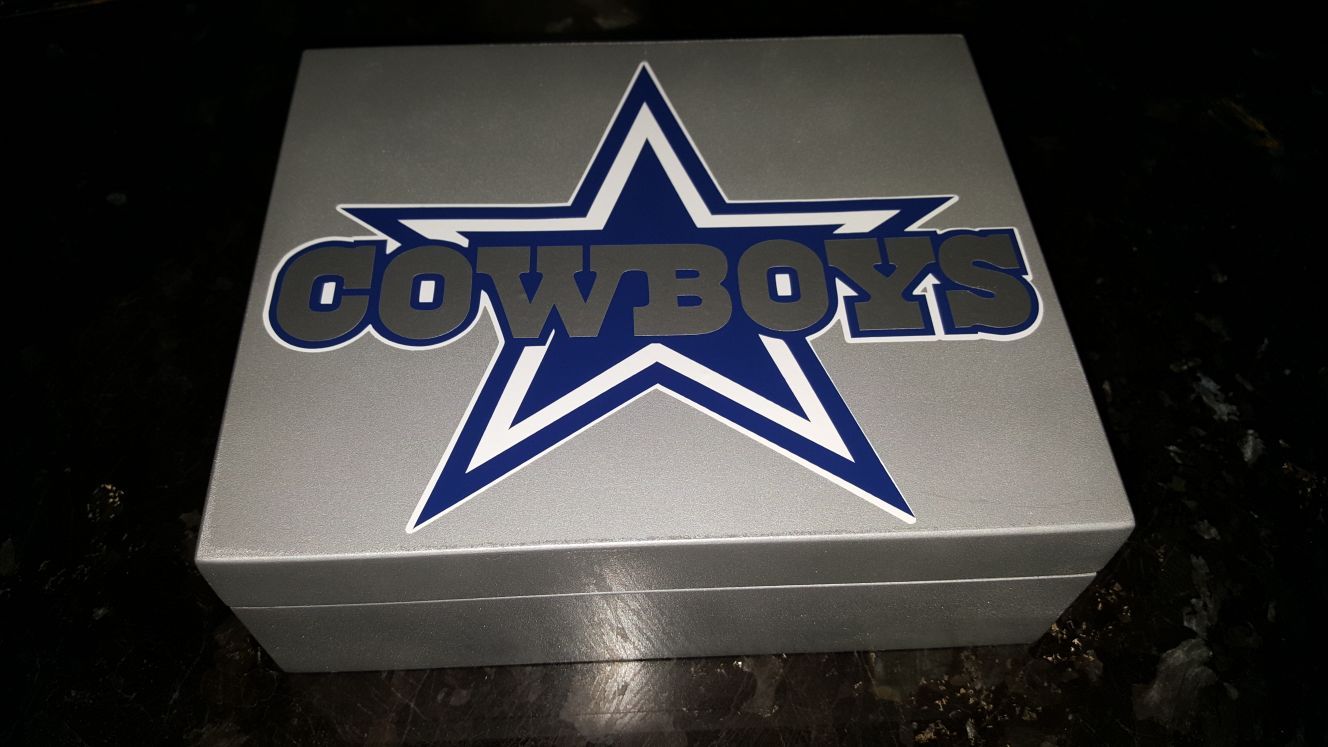 Dallas Cowboys cigar humidor