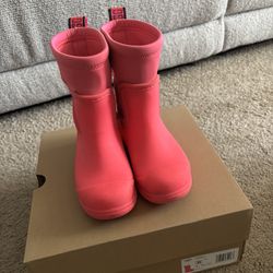 Toddler Ugg rain boots 