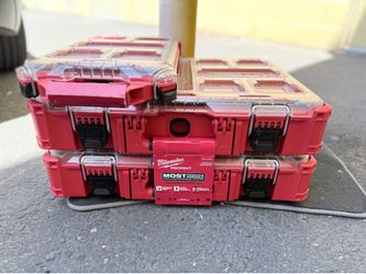 3 Milwaukee stackable storage system deep