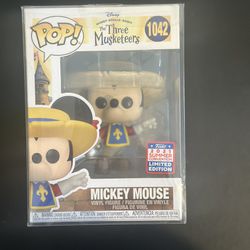 Funko Pop Disney Mickey Mouse #1042 The   Three Musketeers 2021 Summer Convention
