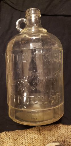 Large WHITE HOUSE VINEGAR Bottle