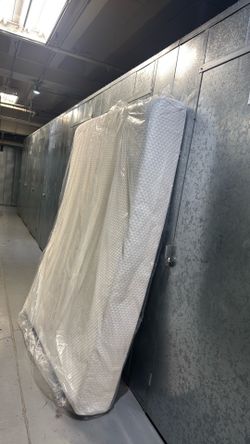 Bed + Metal Frame Set