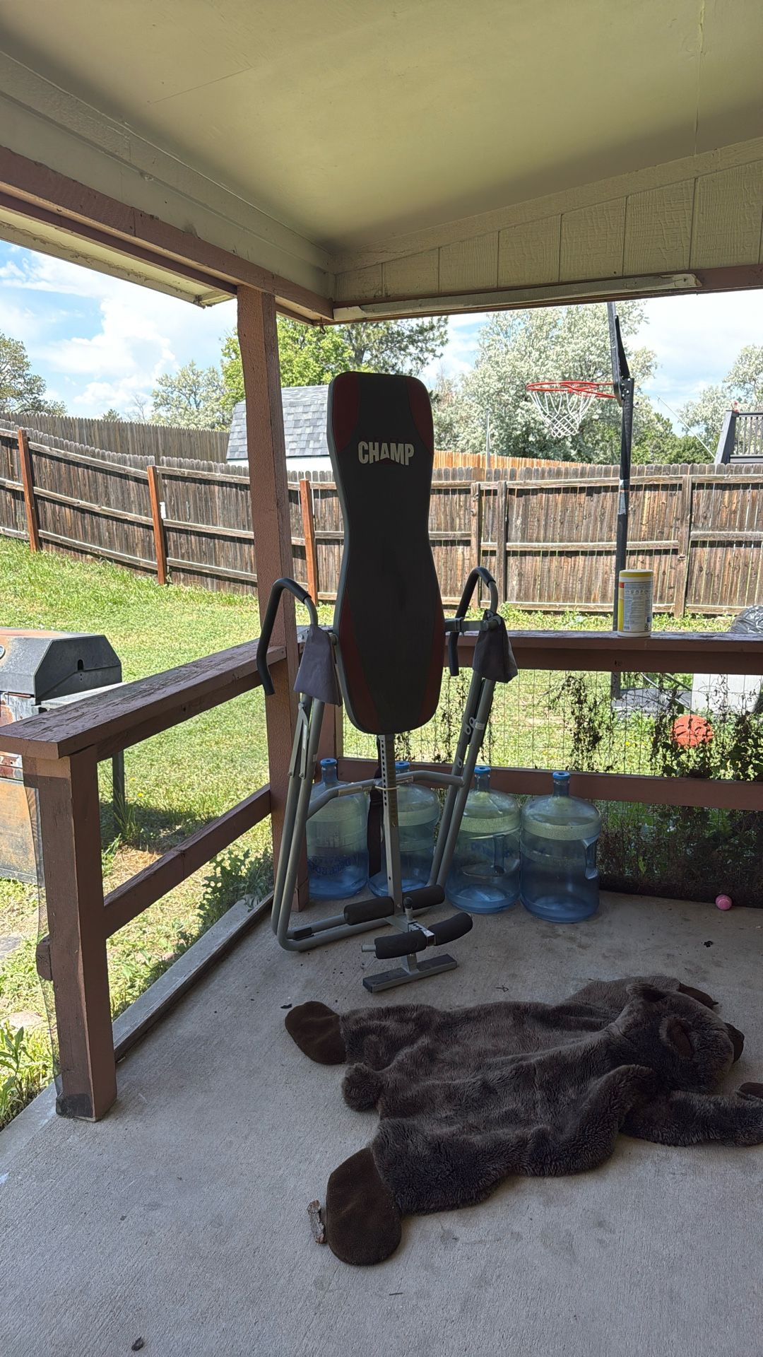 Inversion table