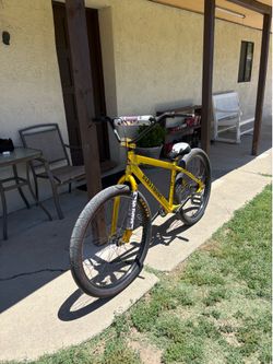 Wheelie bike