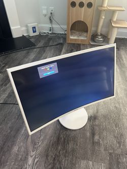 Samsung Curved Monitor 32 Inc White CF391