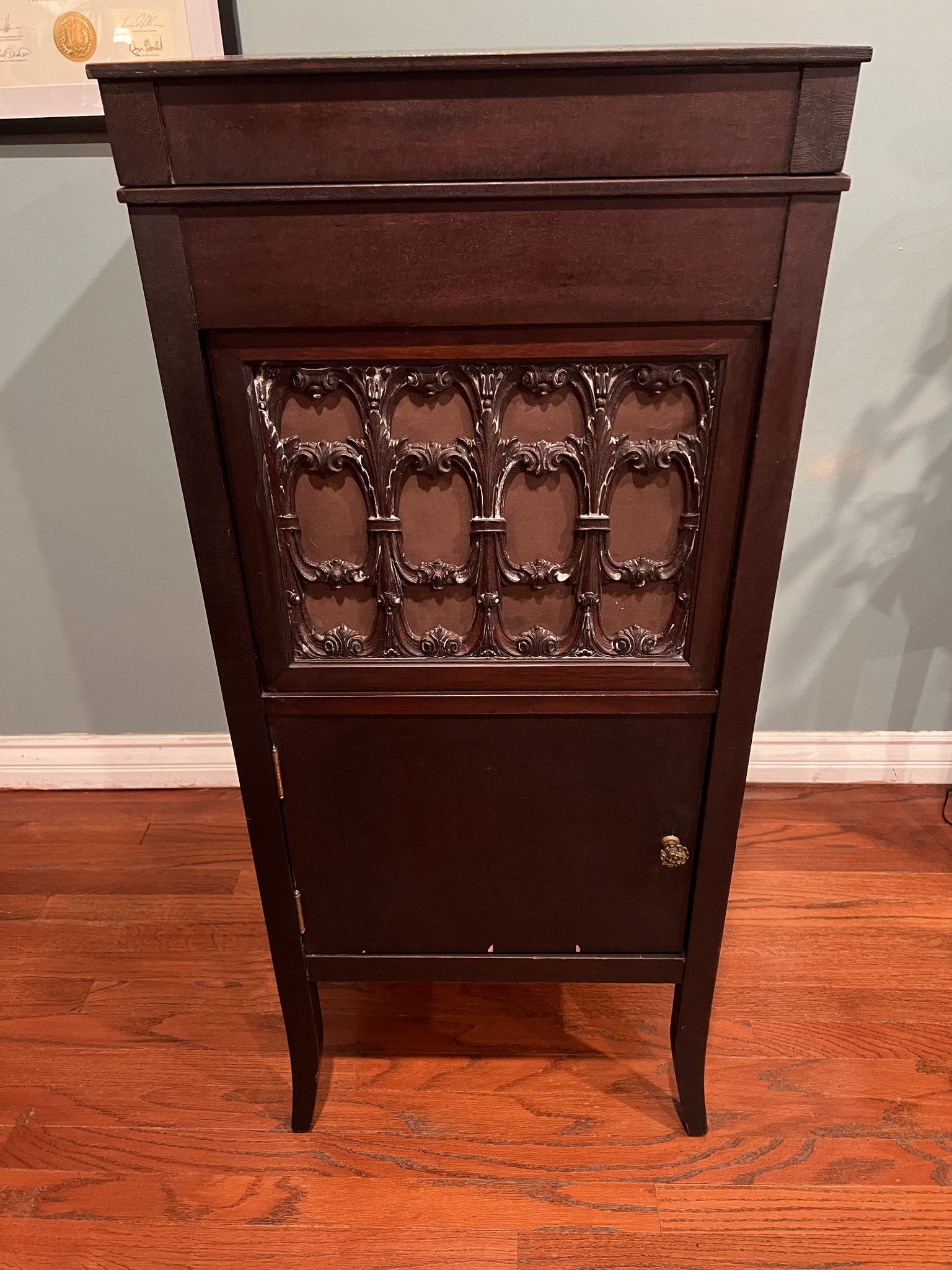 Antique Phonograph Player