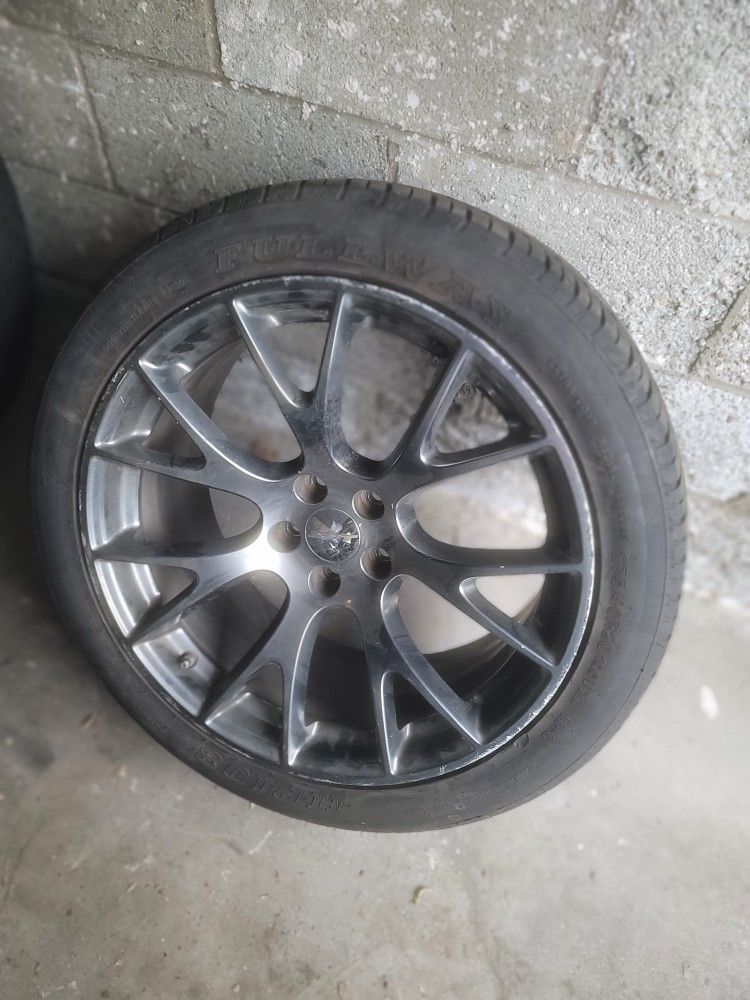 Dodge Challenger/Charger SRT Hellcat and 392 versions rim