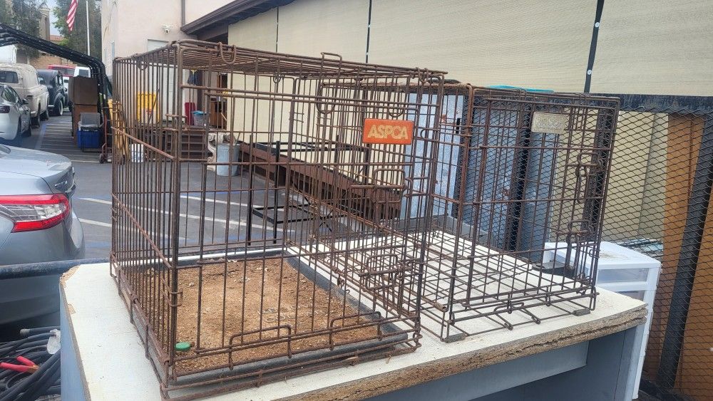 Wire Kennel  Cage Old Dirty $3.00 Takes Both