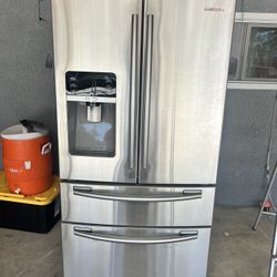 Samsung Stainless Steel Refrigerator 