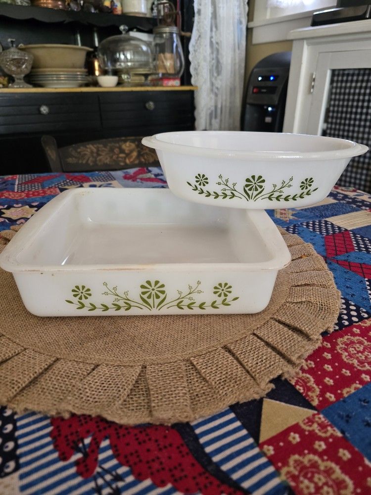 Vintage Glassbake Green Daisy Milk Glass Dishes Pyrex