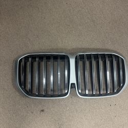 2023-2025 OEM grill only grill no camara