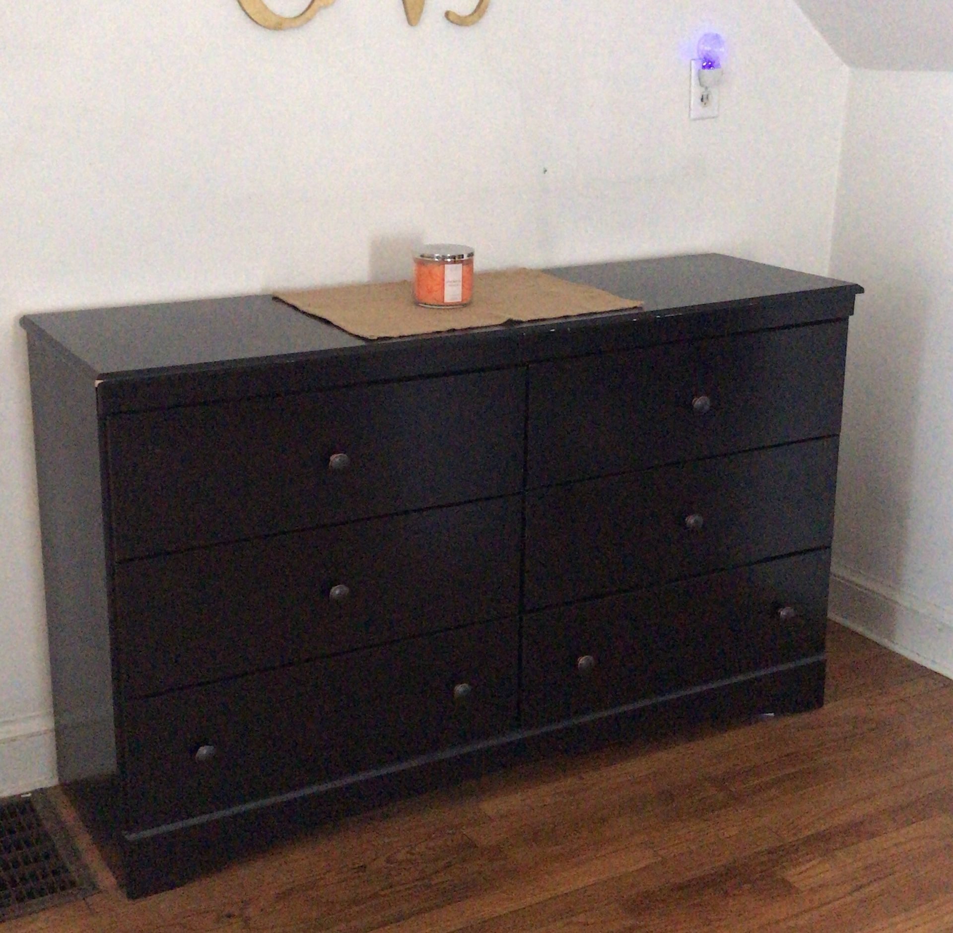 Espresso Dresser and Nightstand