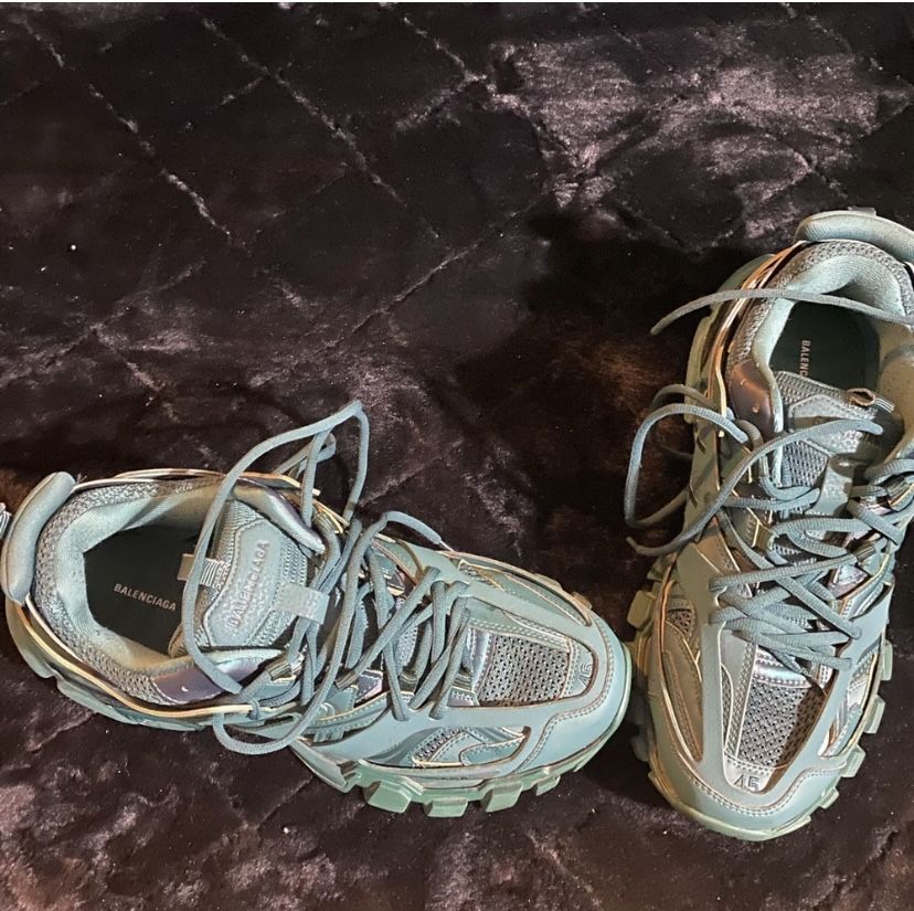 Balenciaga Sneakers (