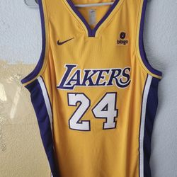 Kobe Bean Bryant Los Angeles Lakers Classic Basketball Jersey//XL 