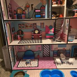 Lol dollhouse