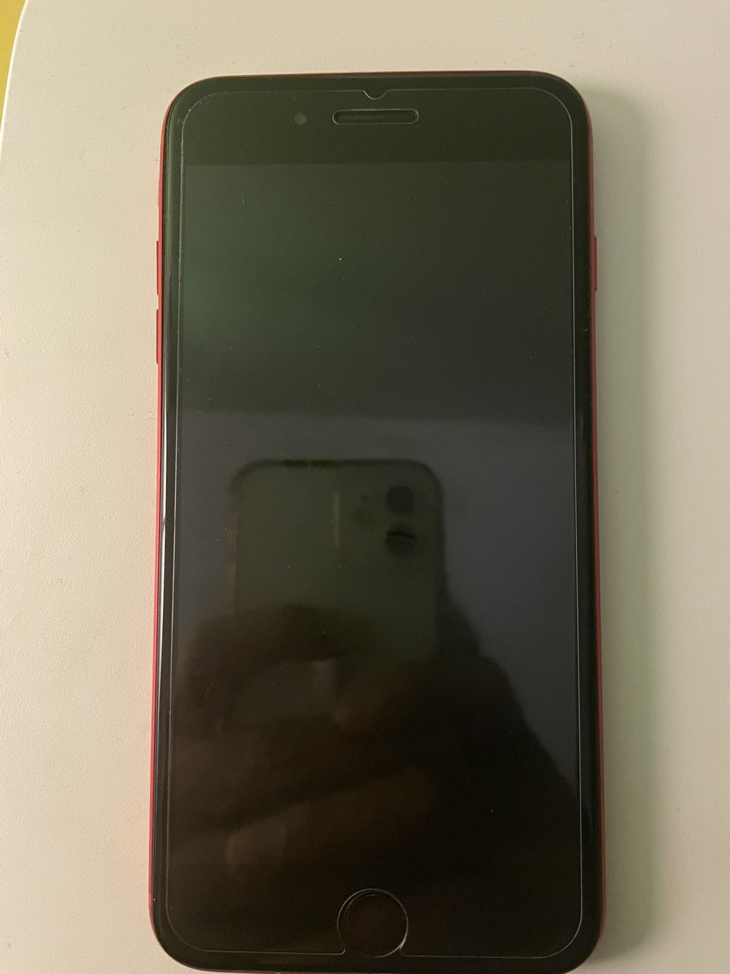iPhone 8 Plus 64 GB Unlocked