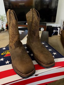 Men’s work boots