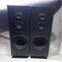 Kenwood JL-776 vintage 3-way, 3-driver home stereo floor-standing