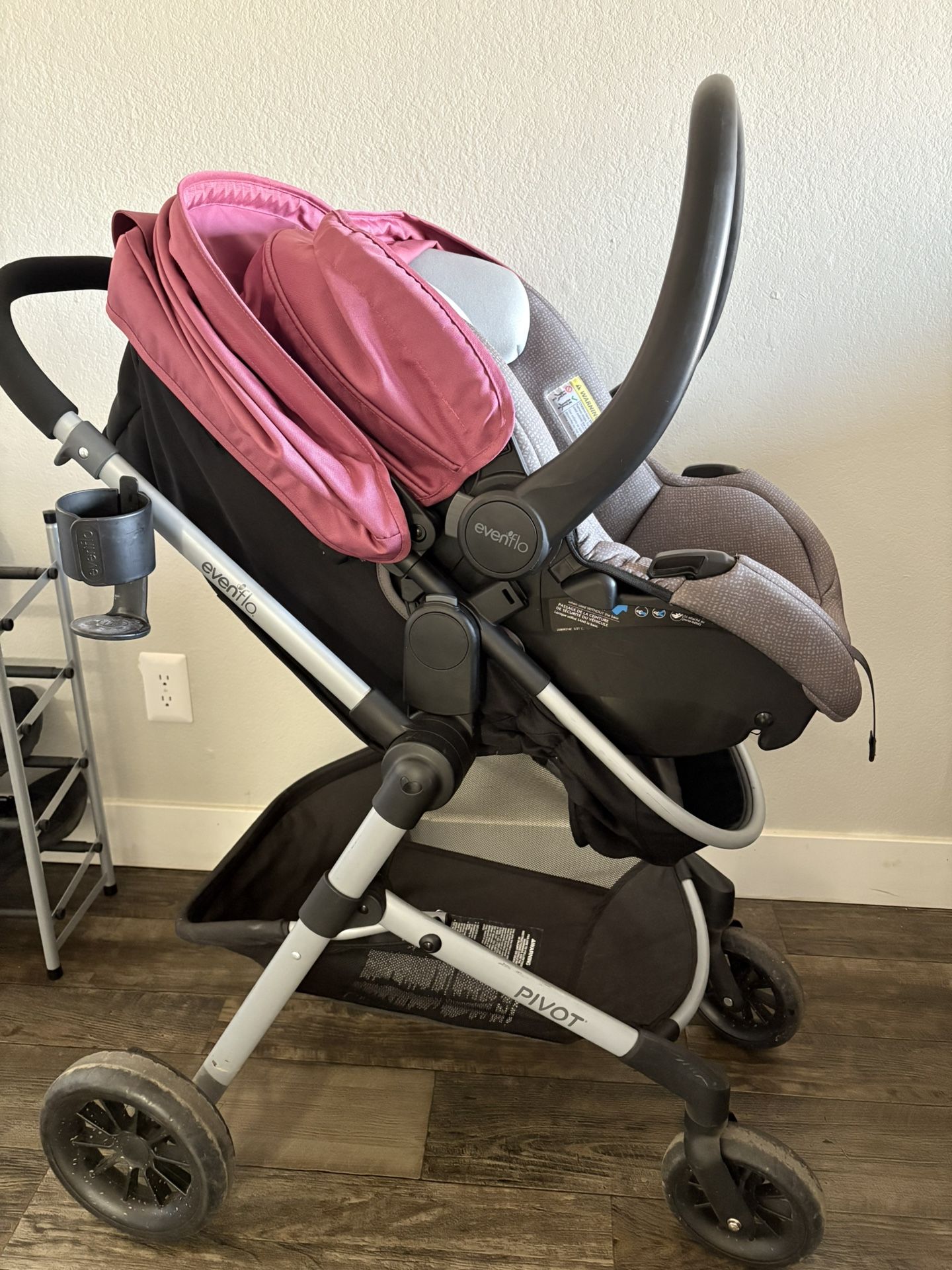Evenflo Pivot Stroller
