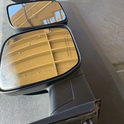 2008 Ford E 350 Rear View Mirrors , Good Condition 