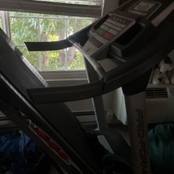 Treadmill 