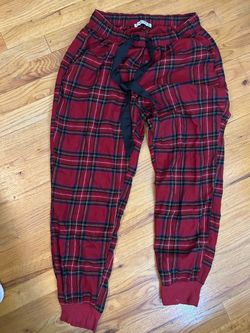 Medium plaid sweatpants with drawstring waist from Abercrombie