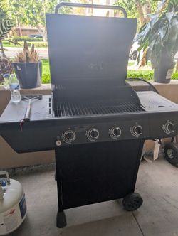 Nexgrill and propane Tank