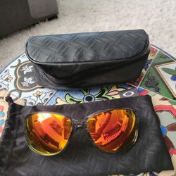 Oakley Cohert Women's Polarized sunglasses