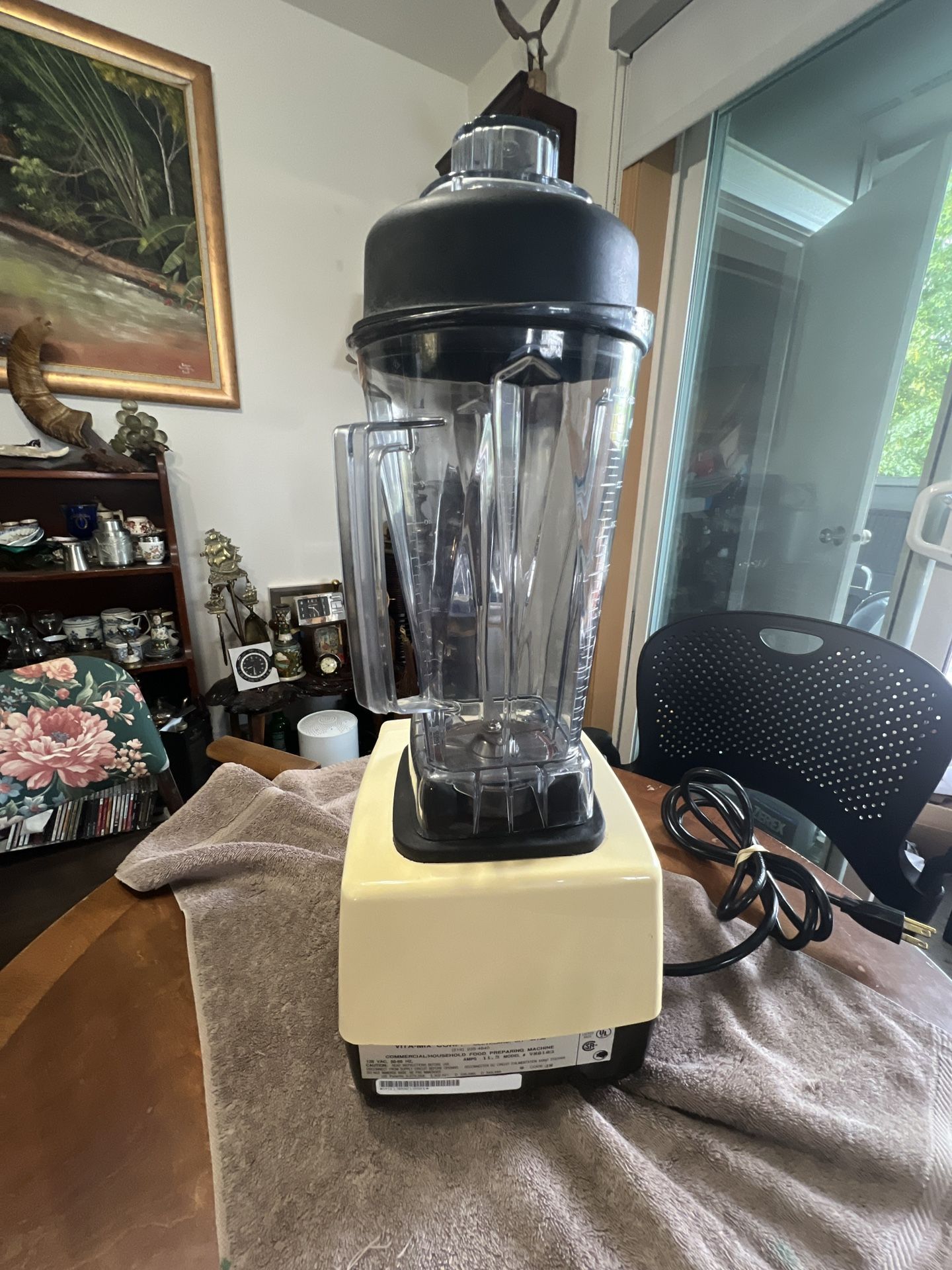 VITAMIX Total Nutrition Center Blender VM0103- various speed with