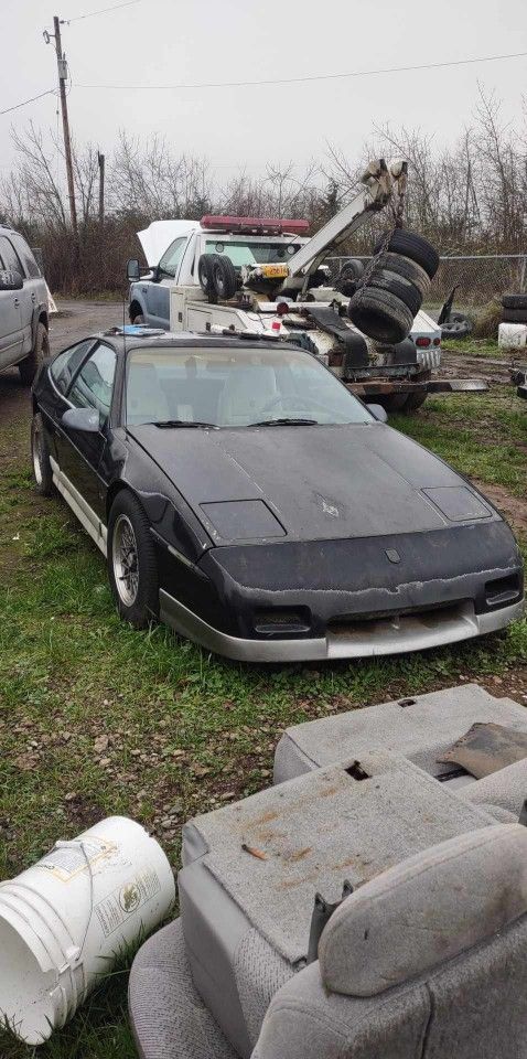 1986 Pontiac Fiero