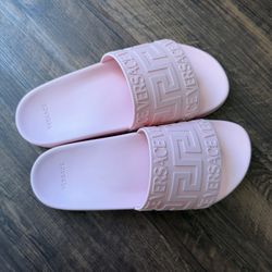 Versace Pool Slides – Pale Pink, Size 40